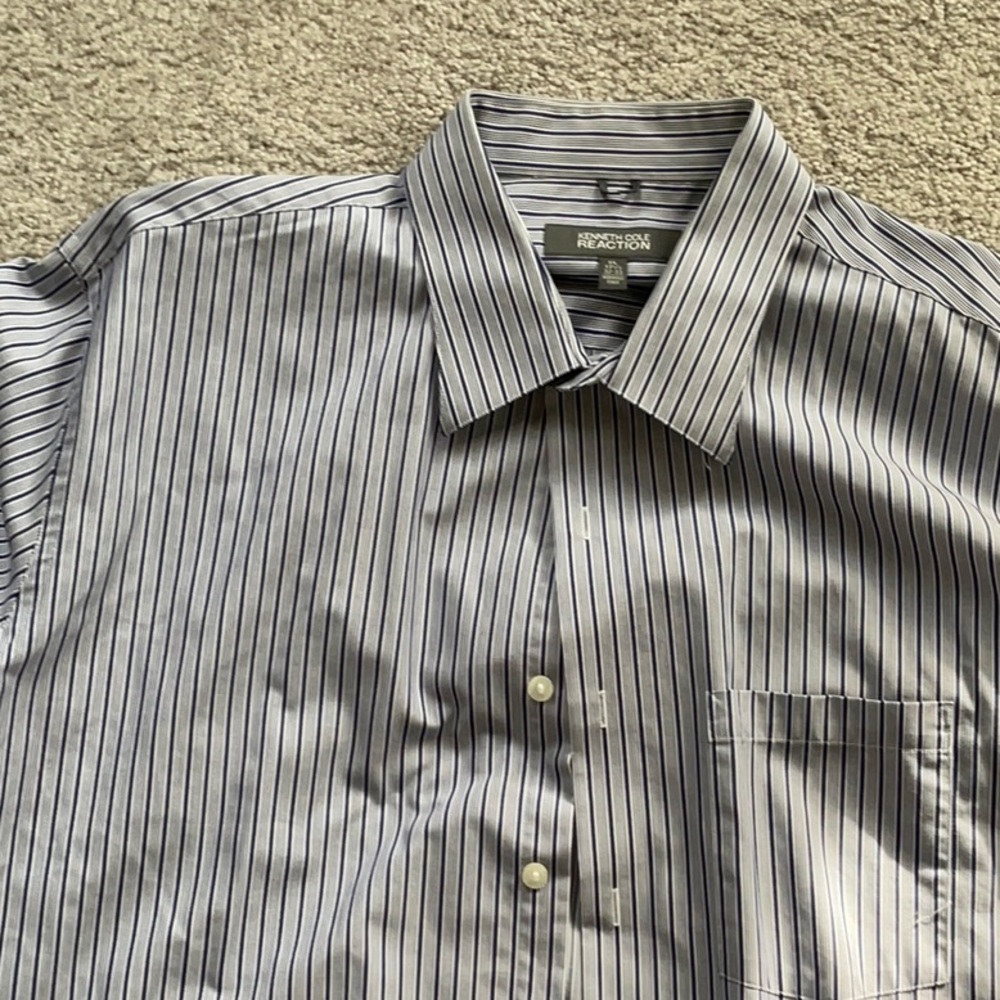 Kenneth Cole Reaction Dress shirt Blue Striped 17 1/2 32-33